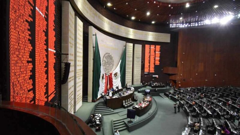 LEY DE REVOCACIÓN DE MANDATO SE DISCUTIRÁ EL 1 DE SEPTIEMBRE