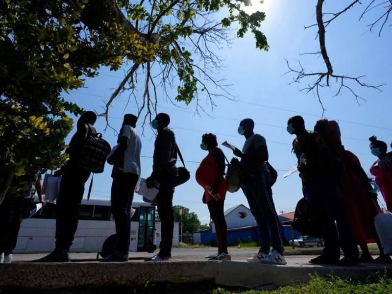 CORTE DE EU SUSPENDE APLICACIÓN DE “PERMANECER EN MÉXICO”