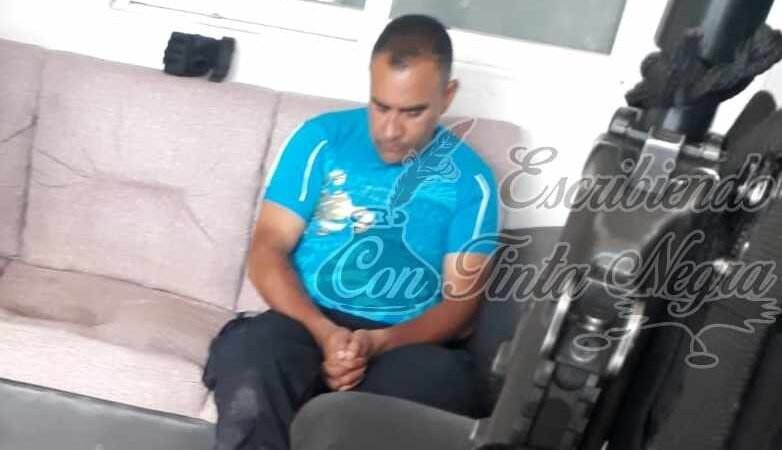 EX POLICÍA DE COSCOMATEPEC, EL QUE ASESINÓ A ESTATALES