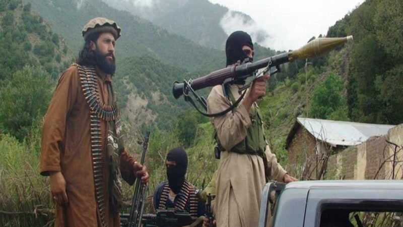 ‘SI CREAN GUERRA, HABRÁ REPRESALIAS’: TALIBANES AVISAN AL ESTADO ISLÁMICO