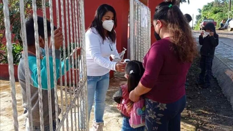 SIN CONTRATIEMPOS, REGRESO A CLASES EN IXHUATLÁN