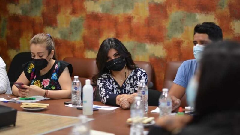 SE REÚNE COMISIÓN DE VIGILANCIA PARA ANALIZAR Y DICTAMINAR CUENTA PÚBLICA 2019