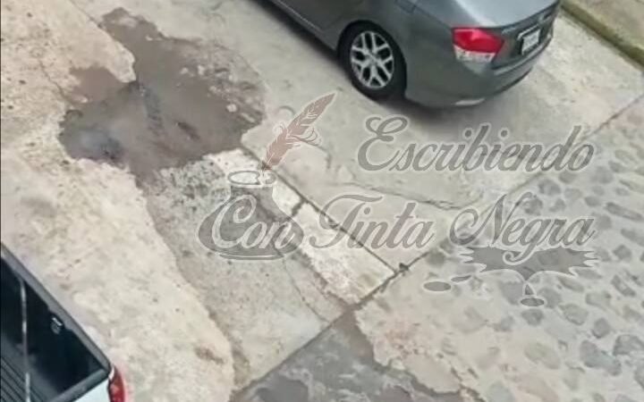 “OLVIDA” COMISIÓN DE AGUA DE COSCO REPARAR FUGAS