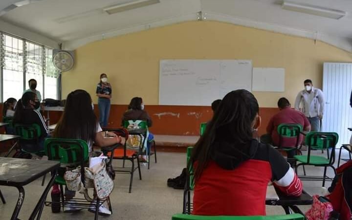 NO HABRÁ SANCIÓN A MAESTROS POR NO INICIAR CLASES; SEV