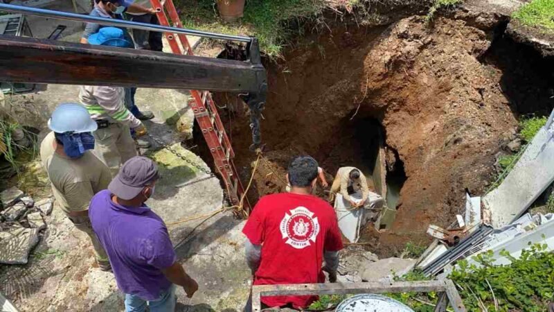FALTA DE MANTENIMIENTO A RED DE DRENAJE CAUSÓ SOCAVÓN EN FORTÍN