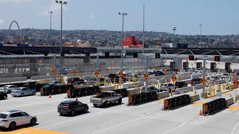 EU EXTIENDE RESTRICCIONES EN FRONTERAS CON MÉXICO Y CANADÁ POR COVID