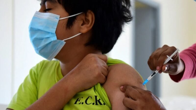 PFIZER ANUNCIA QUE SU VACUNA ANTICOVID ES EFECTIVA PARA NIÑOS DE ENTRE 5 Y 11 AÑOS