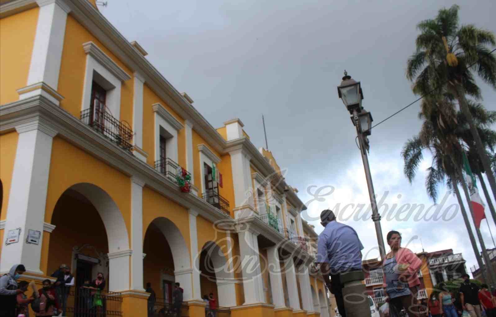 AYUNTAMIENTO DE COSCOMATEPEC ORGANIZA FESTEJO MASIVO EN PLENA CONTINGENCIA SANITARIA