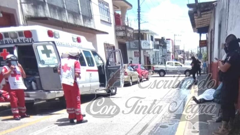 MUERE HOMBRE EN LA VÍA PÚBLICA