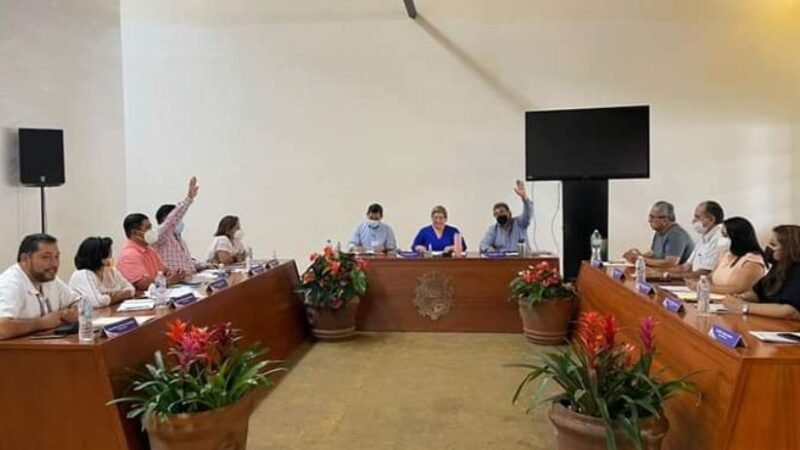 REGIDORES IGNORANTES, VOTARON DONACIÓN DE EX HACIENDA DE TOXPAN SIN CONOCER EL PROYECTO