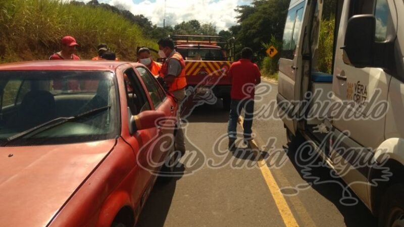 MACHETEAN A CAMPESINO EN COMAPA