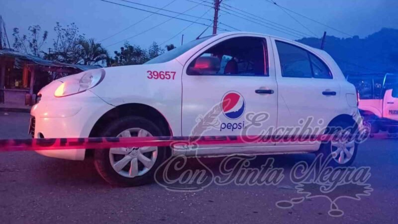 BALEAN A VENDEDOR DE PEPSI