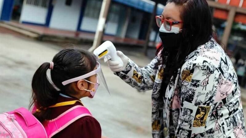 SEP DESCARTA BROTE MASIVO DE COVID-19 EN ESCUELAS