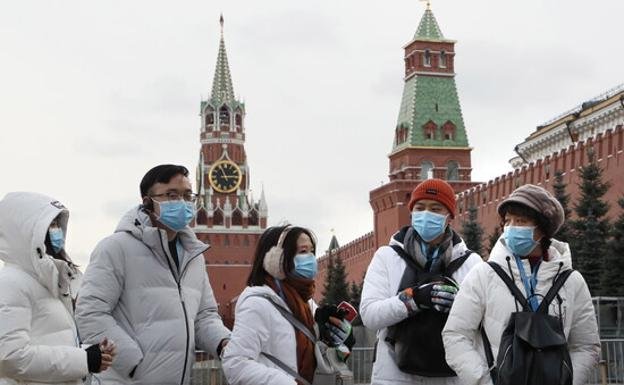 RUSIA SUPERA LAS MIL MUERTES DIARIAS POR COVID
