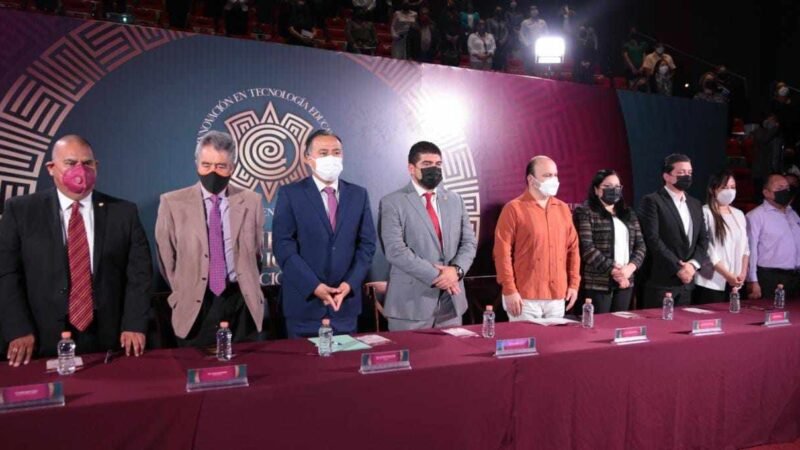 RECONOCE FEDERACIÓN APORTE DE VERACRUZ EN CONTENIDOS DE LIBROS DE TEXTO GRATUITOS