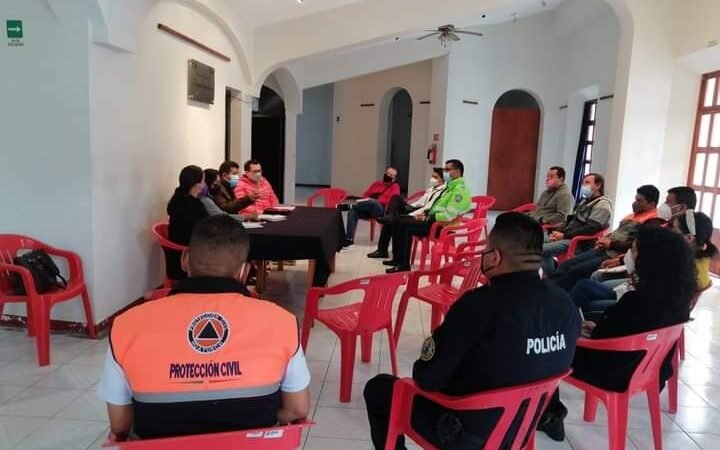 AFINAN DETALLES PARA XANTOLO DE HUATUSCO