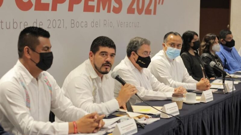 ENCABEZA VERACRUZ TRABAJO DE ENTIDADES PARA FORTALECIMIENTO DE LA EDUCACIÓN MEDIA SUPERIOR