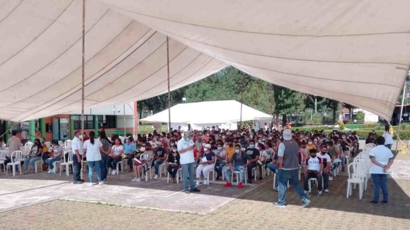 SE VACUNAN MÁS DE 11 MIL EN HUATUSCO