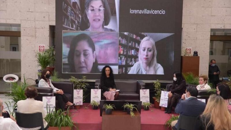 PRESENTAN OBRA SOBRE LA HISTORIA DE LA PARIDAD EN EL CONGRESO DE VERACRUZ