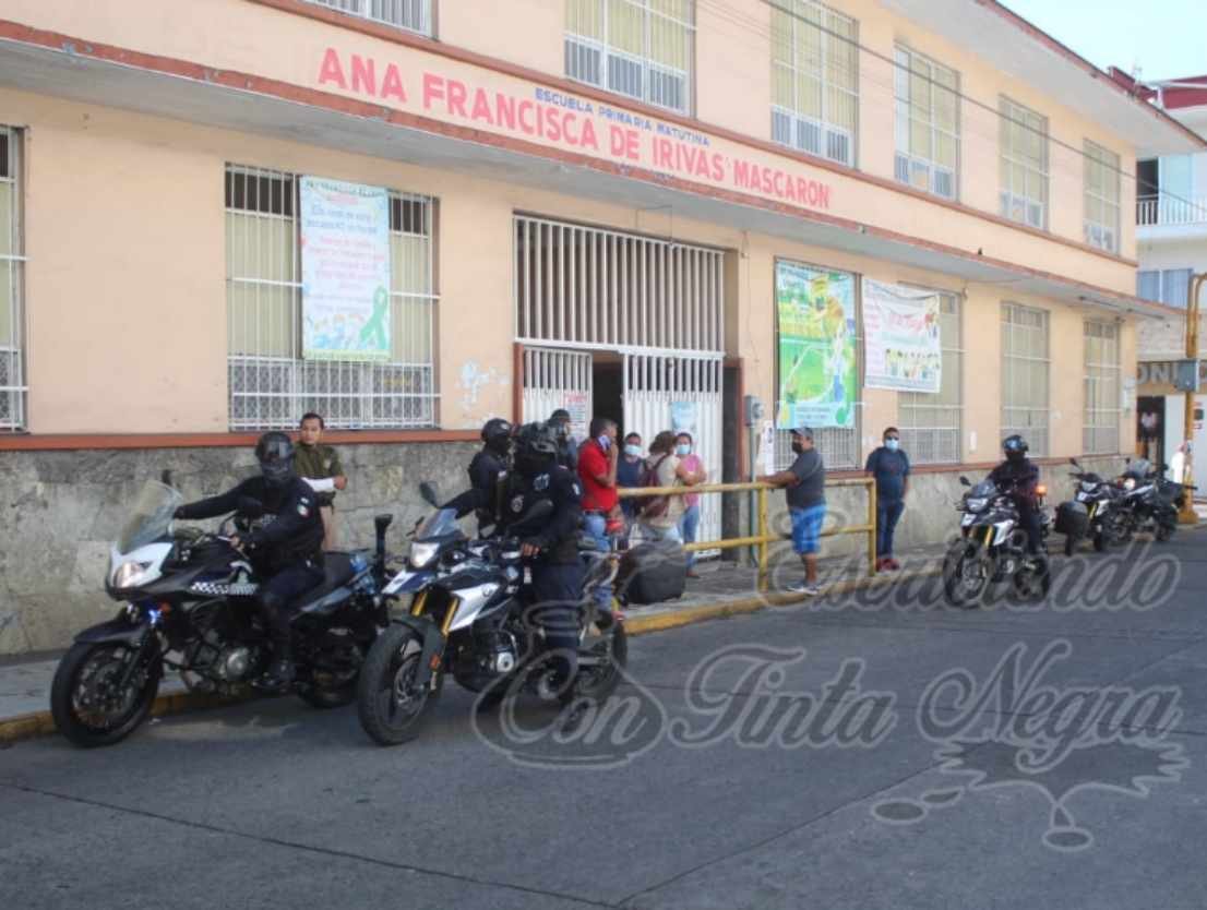 ENTRAN A ROBAR A “LA MASCARÓN” Y LOS DETIENEN