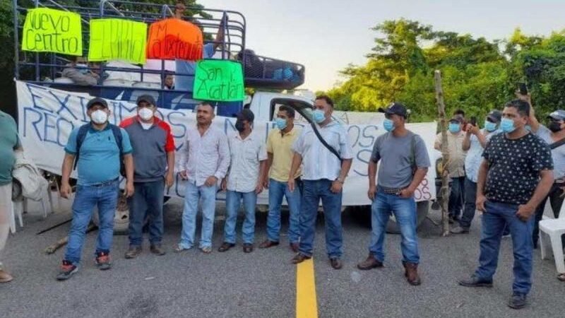 POBLADORES AMAGAN CON LINCHAR A TESORERO POR CHEQUE SIN FONDOS