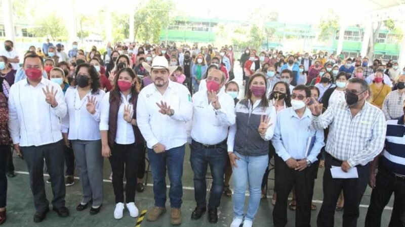 ENTREGA SEV 20 MILLONES A ESCUELAS AFECTADAS POR GRACE