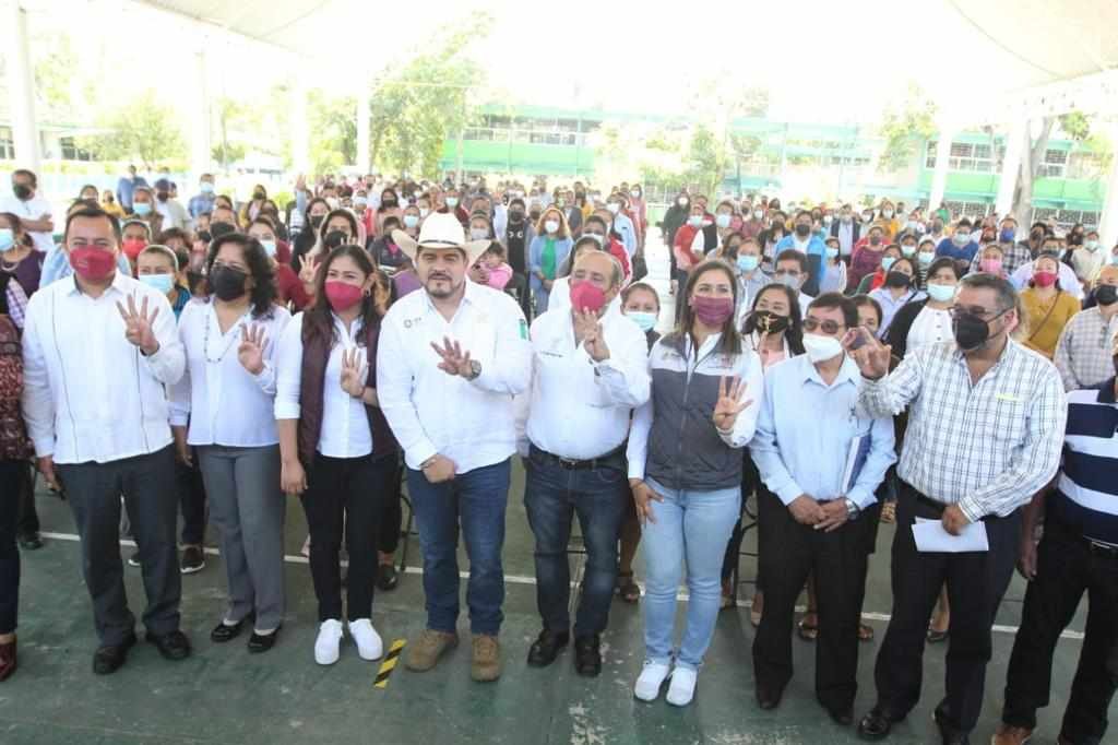 ENTREGA SEV 20 MILLONES A ESCUELAS AFECTADAS POR GRACE