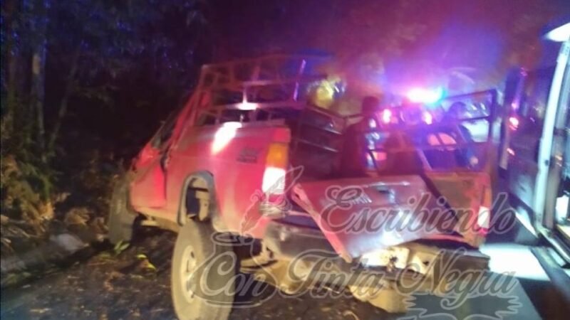 CHOCAN EN LA ERMITA DE TOMATLÁN