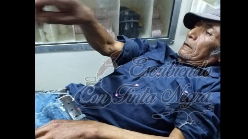 EMBISTE AUTO “FANTASMA” A ANCIANO EN COSCOMATEPEC