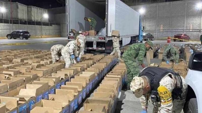 EJÉRCITO DECOMISA 400 KILOS DE COCAÍNA EN AUTO ABANDONADO