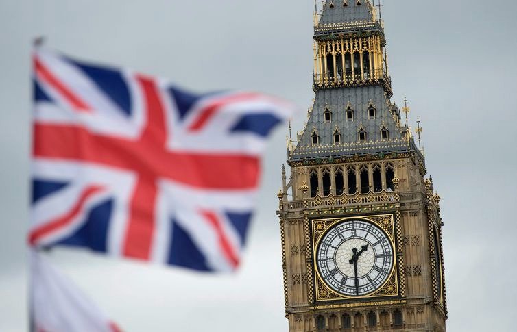 HALLAN RASTROS DE COCAÍNA EN VARIOS LUGARES DEL PARLAMENTO BRITÁNICO