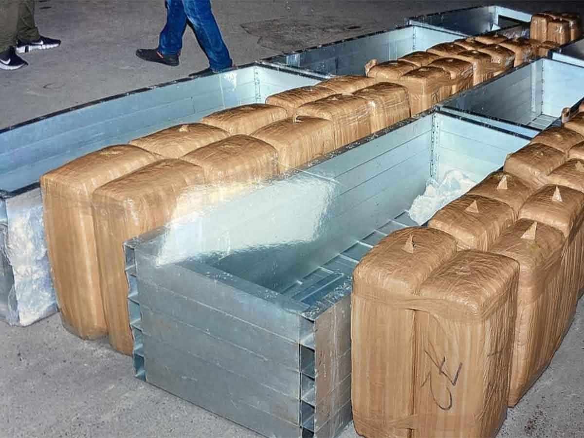 TRAFICABAN DROGA USANDO SERVICIO DE PAQUETERÍA