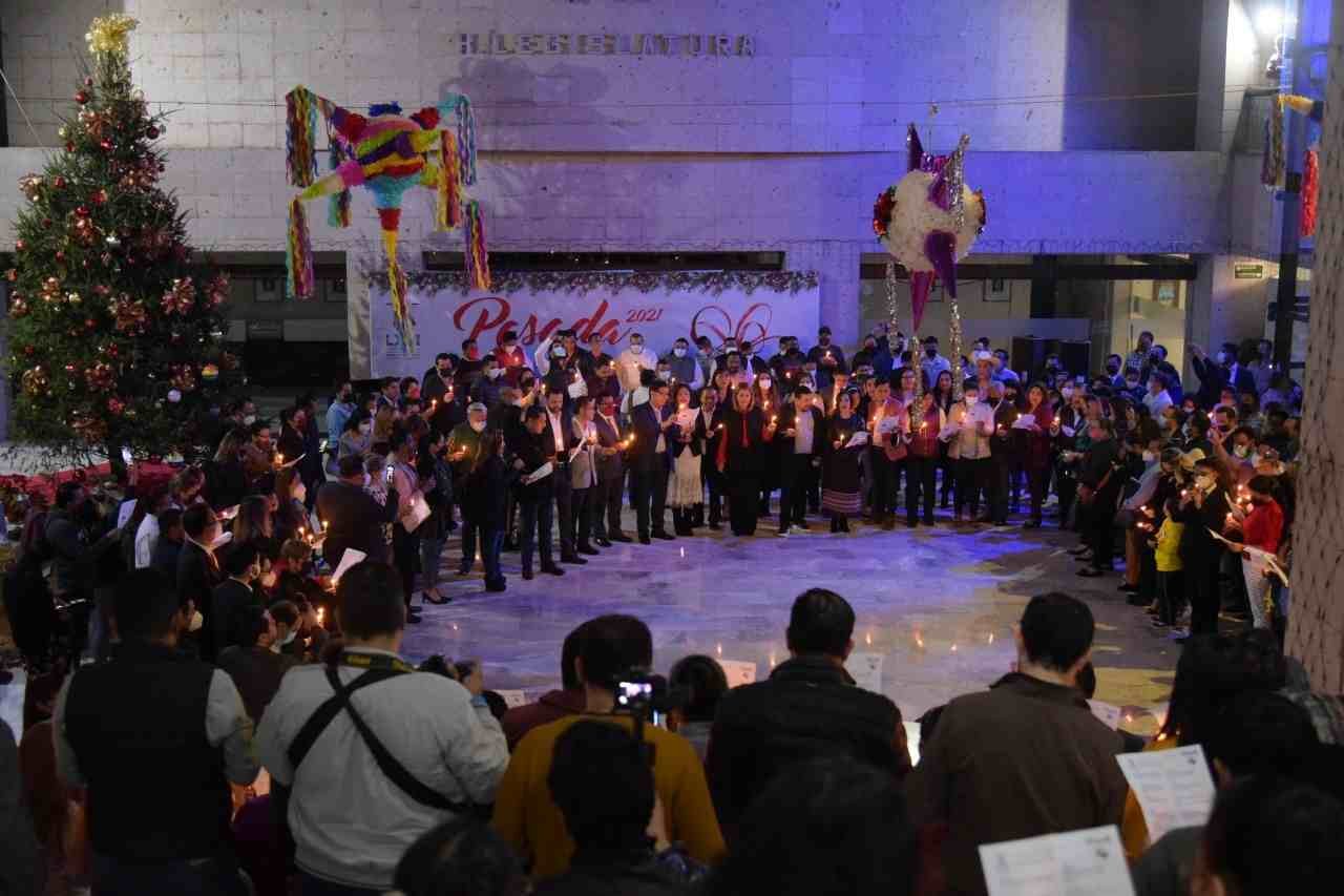 EN EL CONGRESO, REALIZAN TRADICIONAL POSADA DECEMBRINA