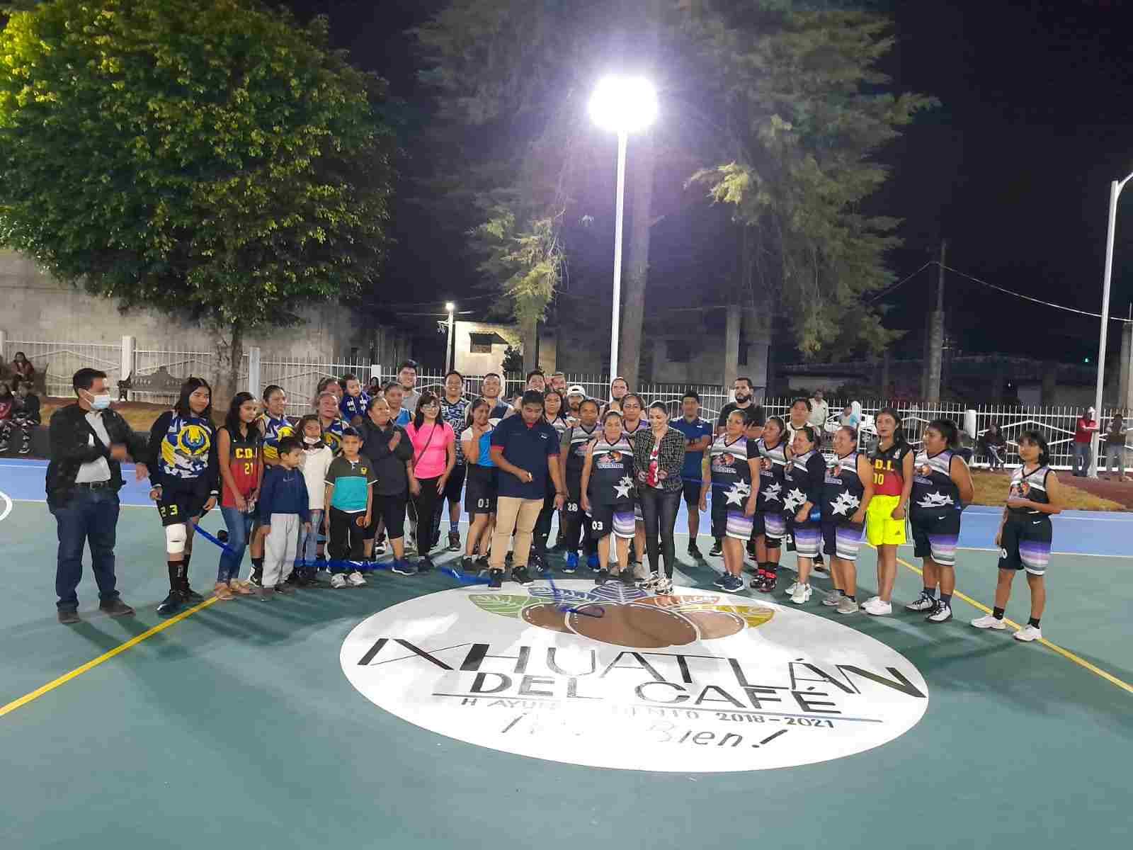 ENTREGAN CANCHAS DEPORTIVAS