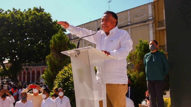 RINDE PROTESTA JUAN MARTÍNEZ COMO ALCALDE DE CÓRDOBA