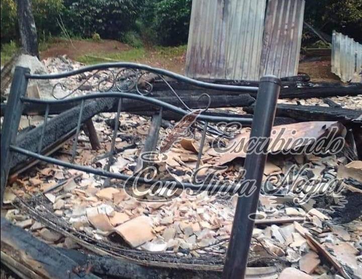 ARRASA FUEGO CON VIVIENDA EN HUATUSCO