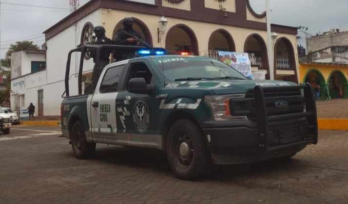 EX POLICÍA DE COSCOMATEPEC, INVOLUCRADO EN ASALTOS EN IXHUATLÁN