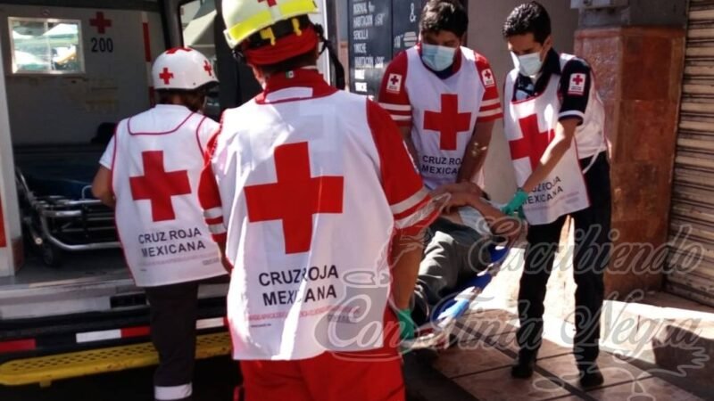 SEXO SERVIDORA LE ROBA SUS PERTENENCIAS