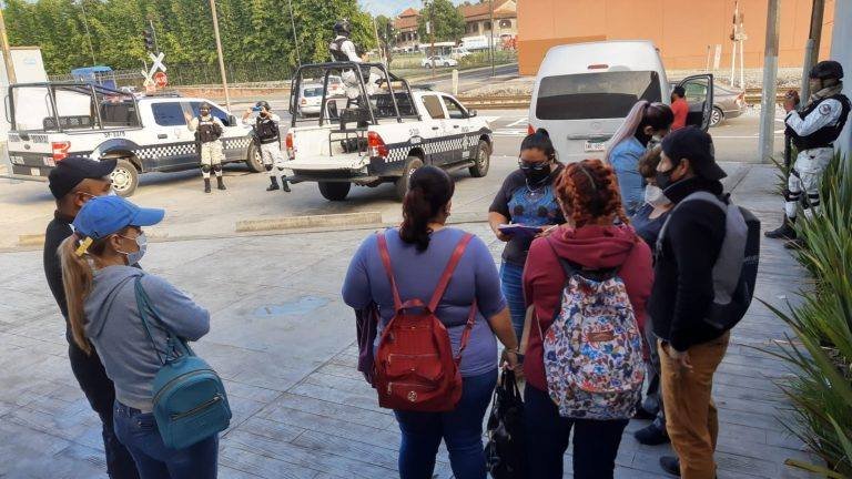 INICIAN RECUPERACIÓN DE MÁS CUERPOS EN FOSAS DE IXTAC