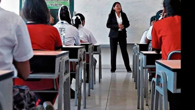 INCUMPLE GOBIERNO CON PAGOS A MAESTROS