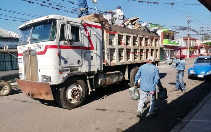 ALCALDESA DE PASO DEL MACHO REACTIVA SERVICIO DE LIMPIA PÚBLICA