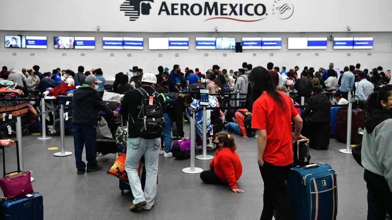 AEROMÉXICO AVANZA EN REUBICACIÓN DE PASAJEROS AFECTADOS POR CANCELACIÓN DE VUELOS