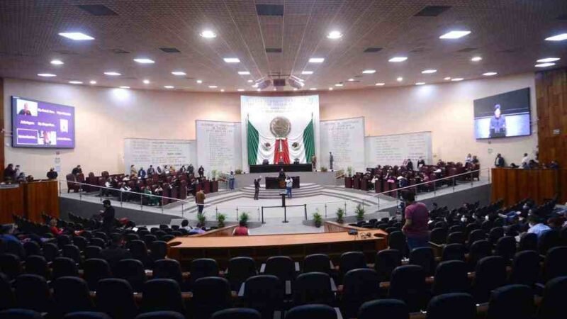 REGIDORA DE CÓRDOBA PIDE LICENCIA POR TIEMPO INDEFINIDO