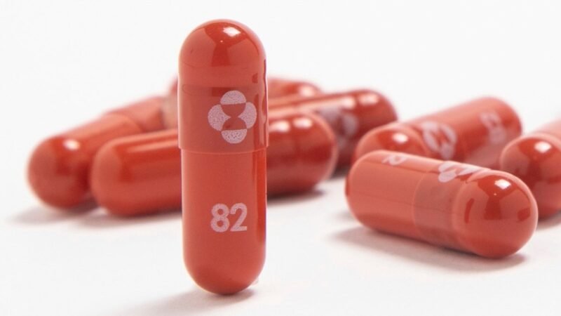 FABRICANTES DE GENÉRICOS PRODUCIRÁN VERSIONES DEL MEDICAMENTO ANTICOVID