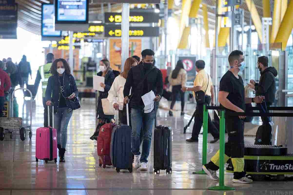 REINO UNIDO NO PEDIRÁ PRUEBA COVID-19 A MEXICANOS VACUNADOS
