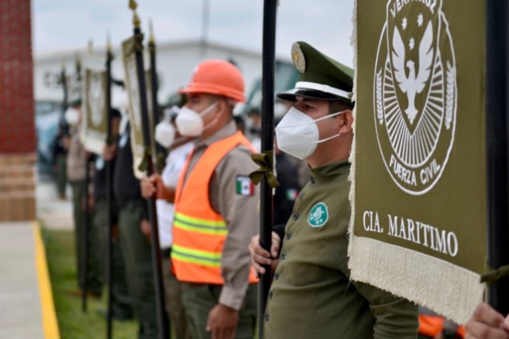 RINDEN HONOR A POLICÍAS CAÍDOS EN CUMPLIMIENTO DEL DEBER