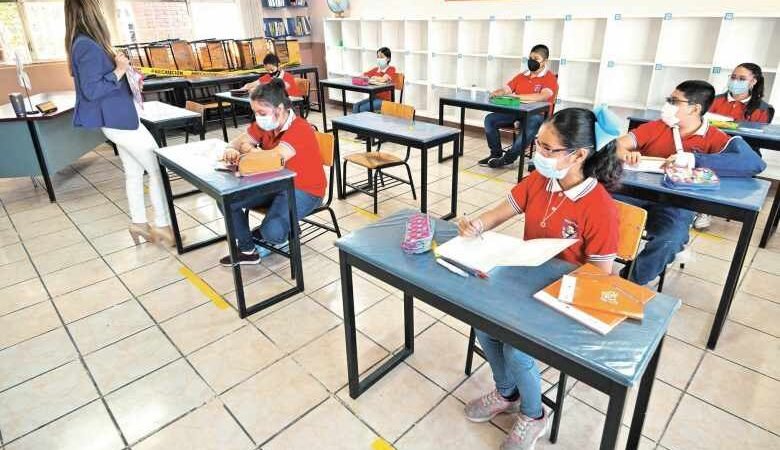 303 ESCUELAS HAN CERRADO POR COVID: LÓPEZ-GATELL