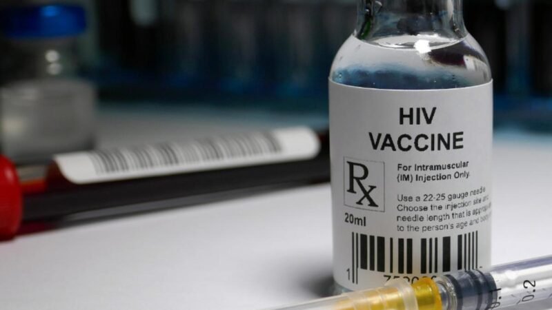 VACUNA CONTRA EL VIH DE MODERNA SERÁ PROBADA EN HUMANOS