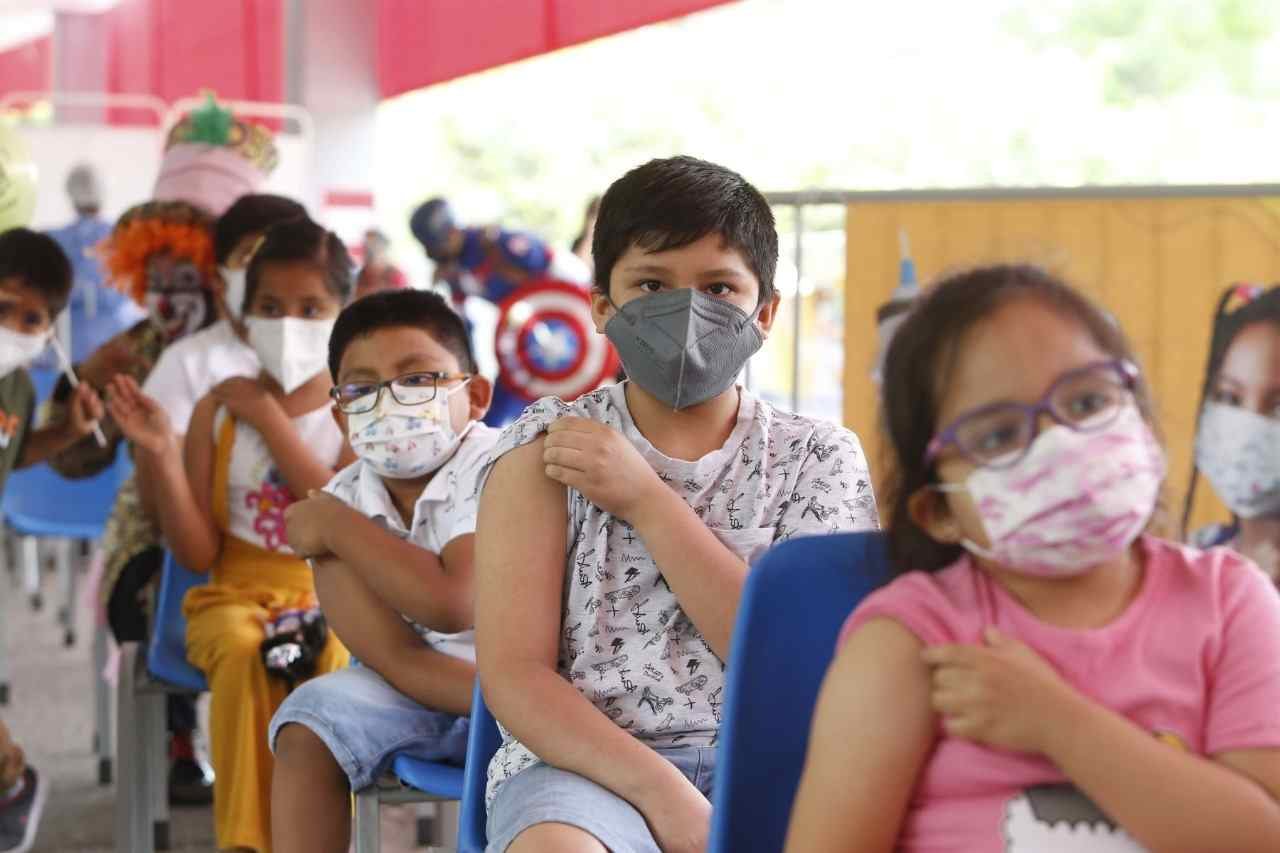 PERÚ VACUNA CONTRA COVID-19 A MÁS DE 210 MIL NIÑOS DE 5 A 11 AÑOS