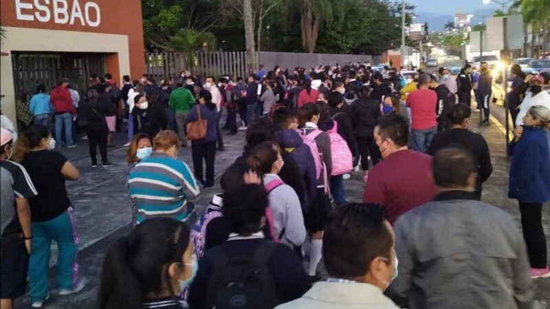 SUSPENDEN CLASES EN ESBAO POR CONTAGIOS DE COVID